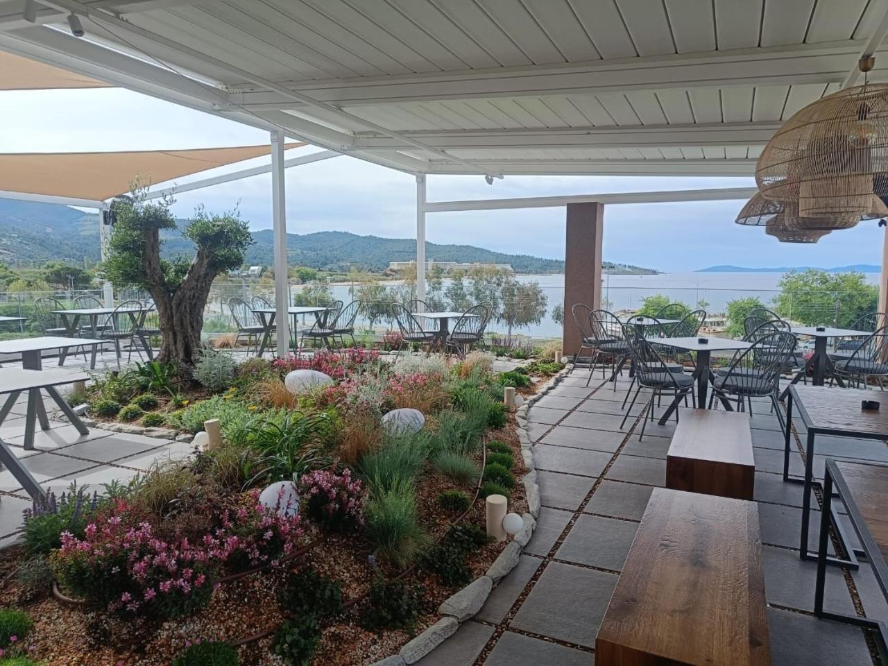 Thetis Boutique Apartments Neos Marmaras Eksteriør bilde